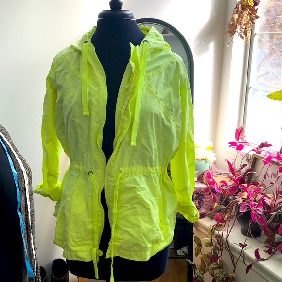 Gap Body Neon Packable Windbreaker - Picture 1 of 6